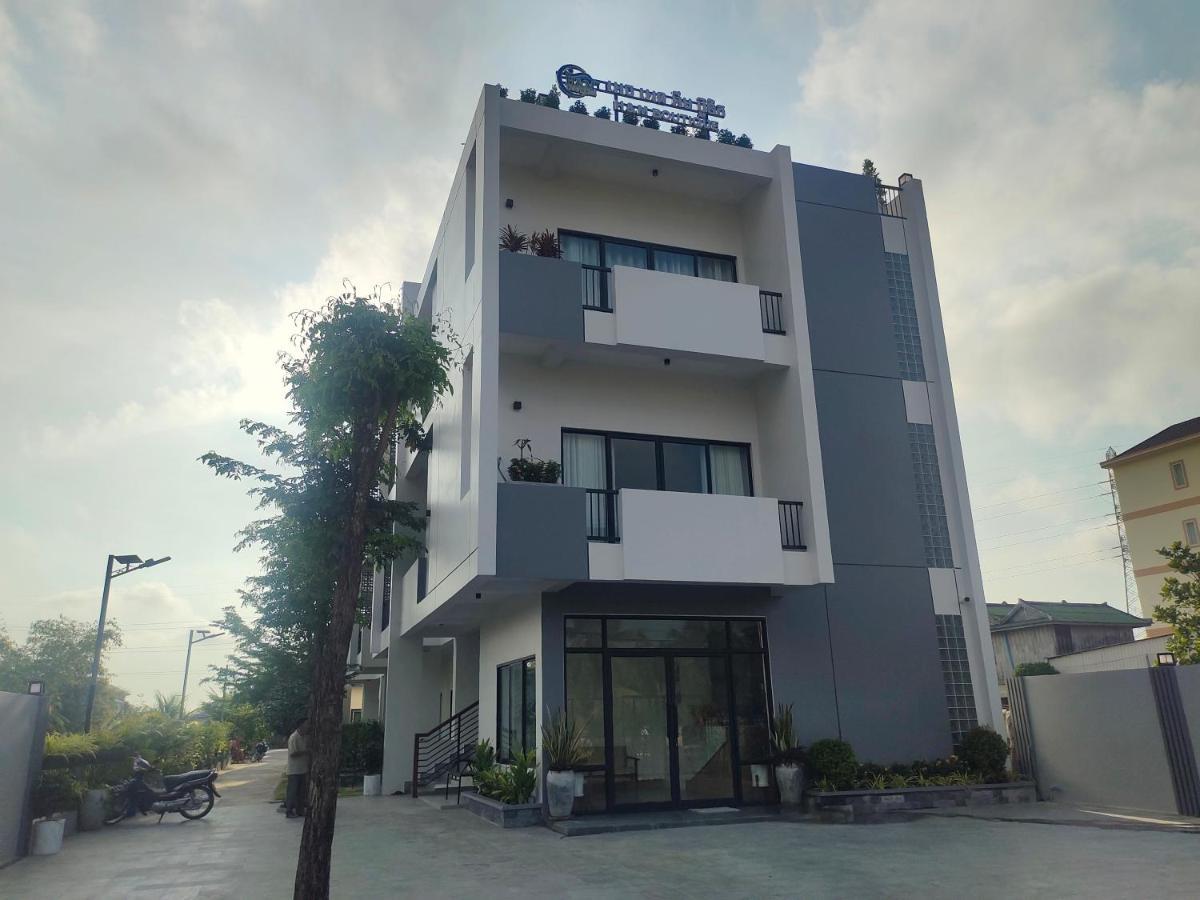 H&M Boutique Hotel Kampot Kültér fotó