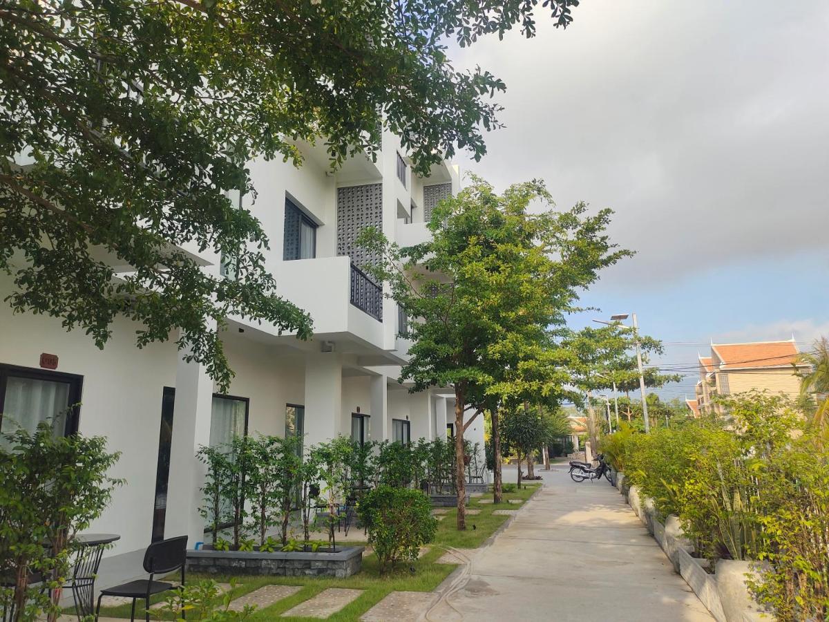 H&M Boutique Hotel Kampot Kültér fotó